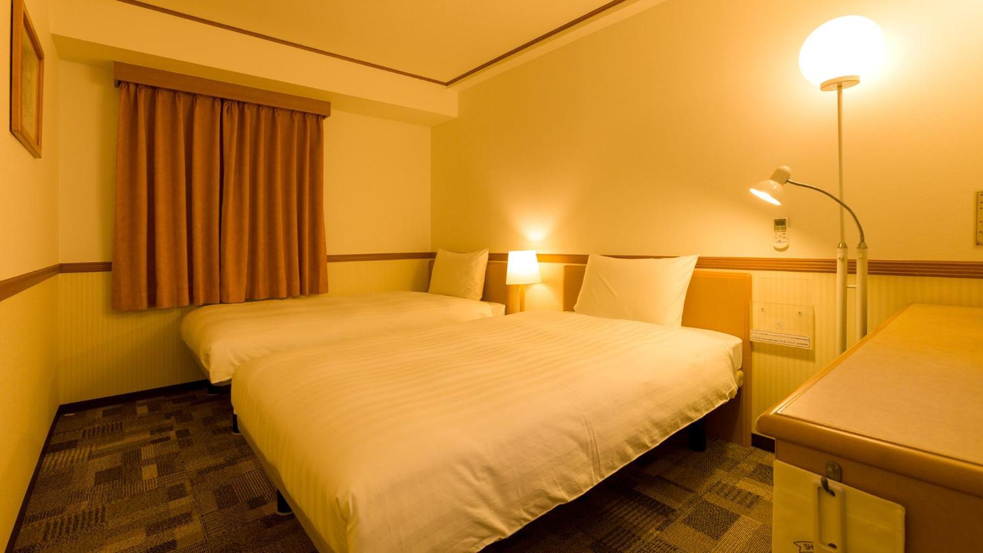 Toyoko Inn Tsushima Izuhara Pokoj fotografie